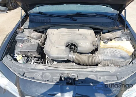 2019 Chrysler 300 Limited from USA, damaged, VIN 2C3CCAEG4KH528367